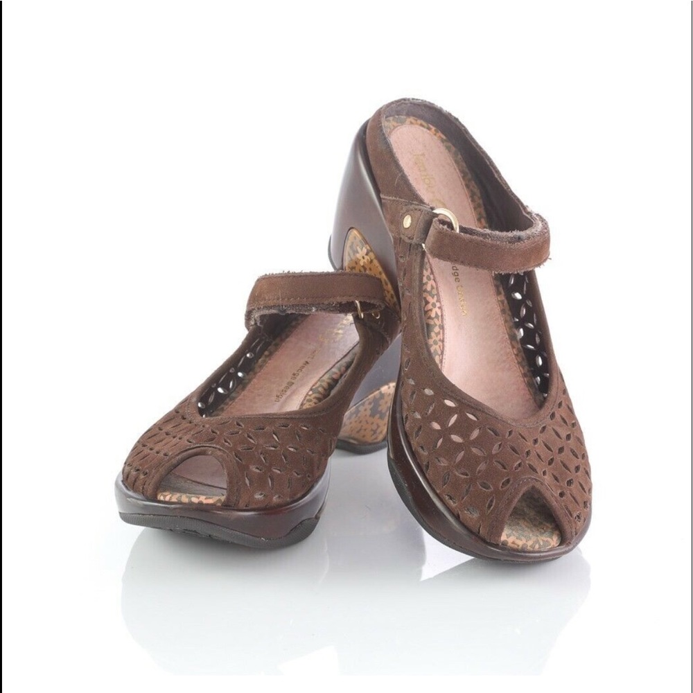 Jambu Journey peep toe wedge sport sandal